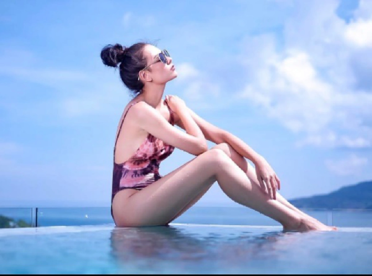 ฟ้าดินคงทดสอบหัวใจเธอ !! นางเอกตัวท็อปช่อง7 กลางวันถ่ายละคร ตกกลางคืนเป็นแม่ค้าตลาดนัด  ขายของหาเงินดูแลพ่อป่วยมะเร็ง ตัวเองเป็นเนื้องอก