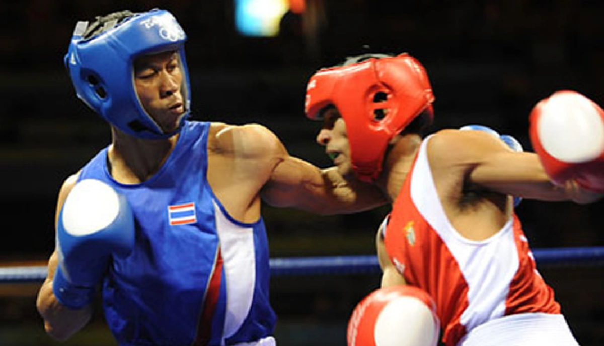 "สมจิตร จงจอหอ"   ย้อนวินาทีชกมวยโอลิมปิก  มีสายโทรมา บอกว่า "ในหลวง ร.9 ทรงฝากให้กำลังใจ และพระองค์ทอดพระเนตรผ่านทีวี "