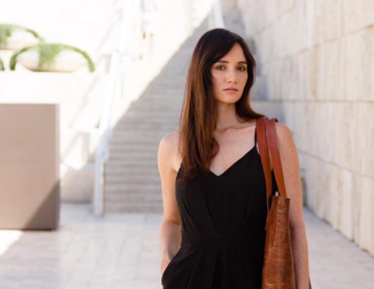 หลายคนไม่เคยรู้ !!  เปิดโปรไฟล์ ดารา- นักแสดง  ที่มีเชื้อสายมาจากเจ้า และเชื้อพระวงศ์ของไทย  มีใครบ้าง ไปดูกัน