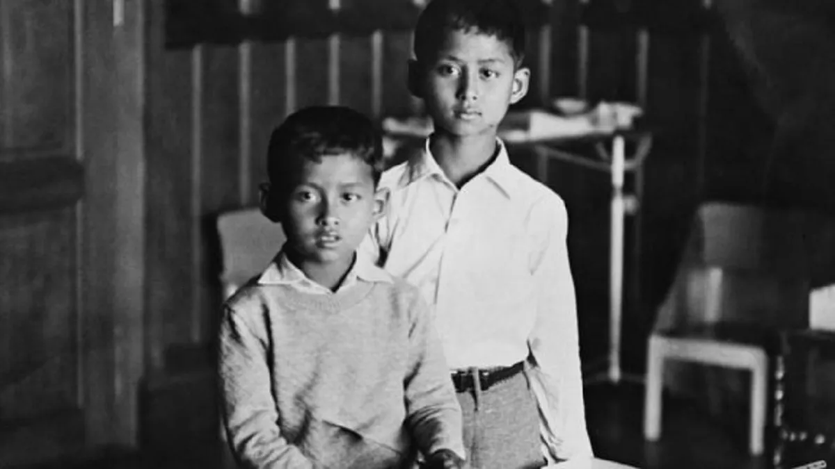 อดคิดถึงพี่ไม่ได้เลยแม้แต่ขณะเดียว!! เผยภาพ.."ความรักความผูกพัน" ของ "ยุวกษัตริย์ ในหลวง ร.๘ และ ในหลวง ร.๙" ที่ประทับใจคนไทยมิรู้ลืม !!