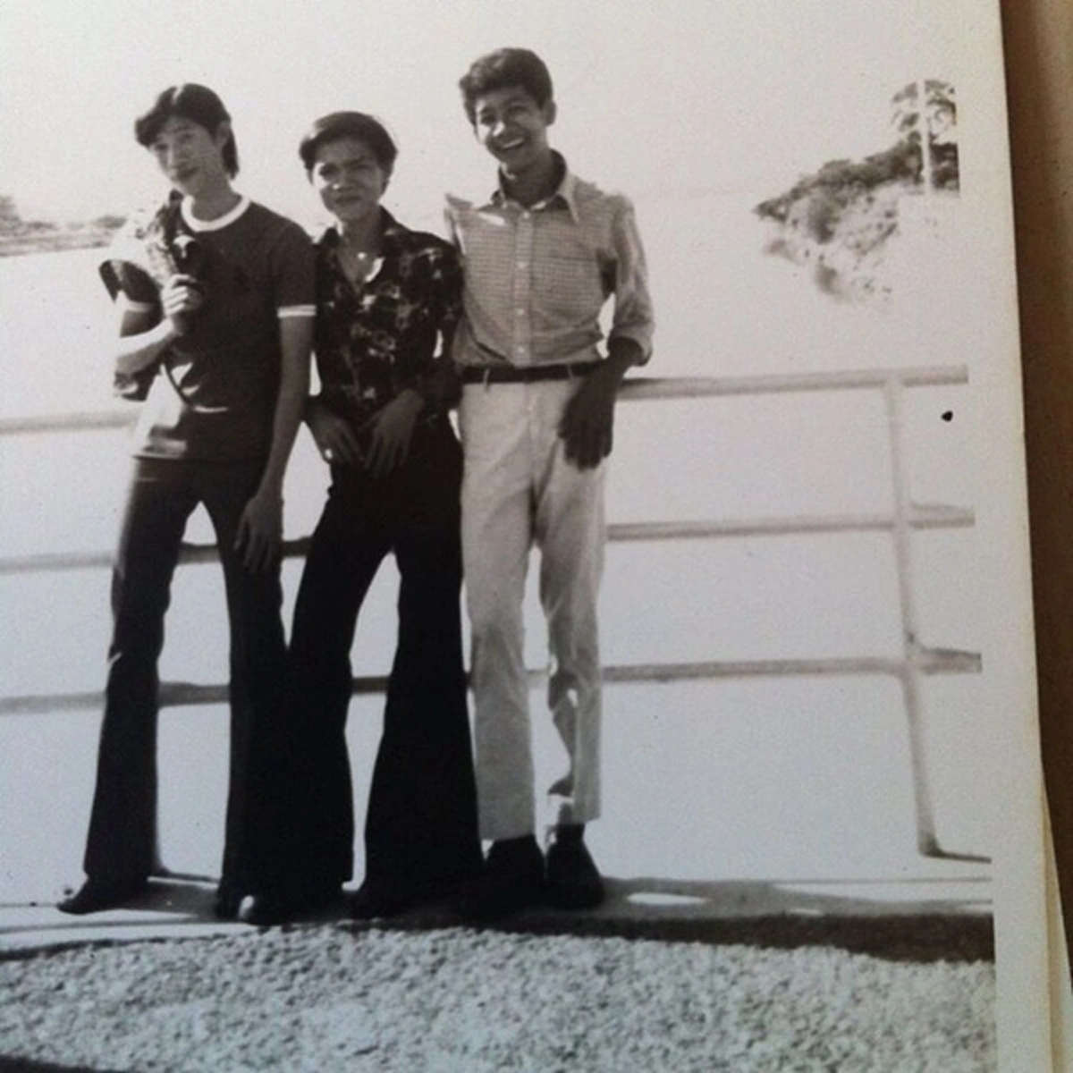 ฟ้าดินลิขิตมาแล้ว !!! ผู้หญิงคนนี้แหละ คือบุคคลที่เปลี่ยน "อ.ยิ่งศักดิ์"  จากสาวกลายเป็นแมน จนเป็นหัวหน้าครอบครัว