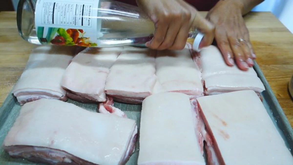 ราดน้ำส้มสายชู