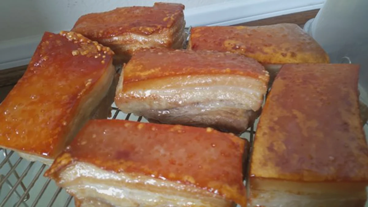 ได้หมูกรอบ