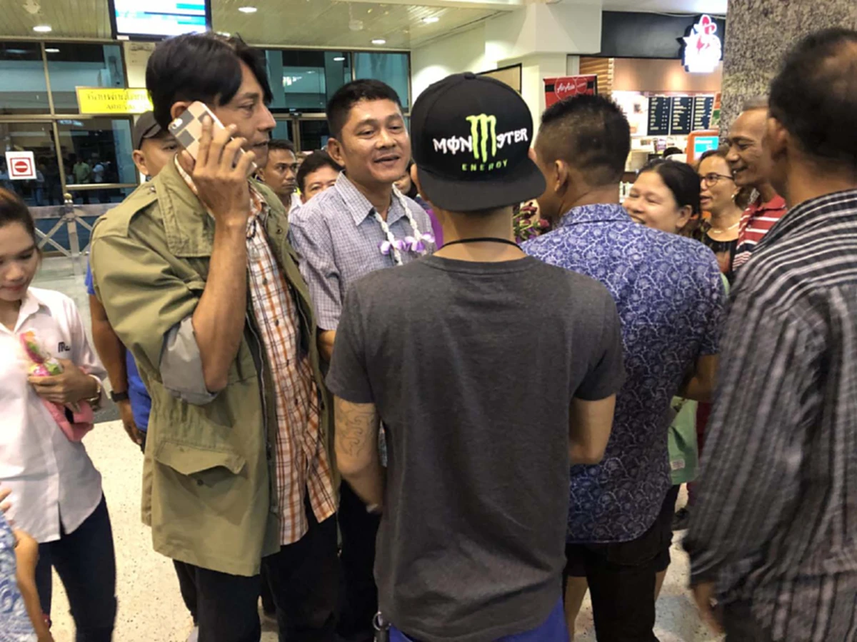 ชีวิตใหม่!!ศาลฎีกาพิพากษากลับยกฟ้องอดีต สจ.“อี๊ด” น้องชาย สุธรรม แสงประทุม พร้อมพวก 6 คนคดีฆ่าตำรวจ หลังศาลชั้นต้น อุทธรณ์พิพากษาประหารชีวิต