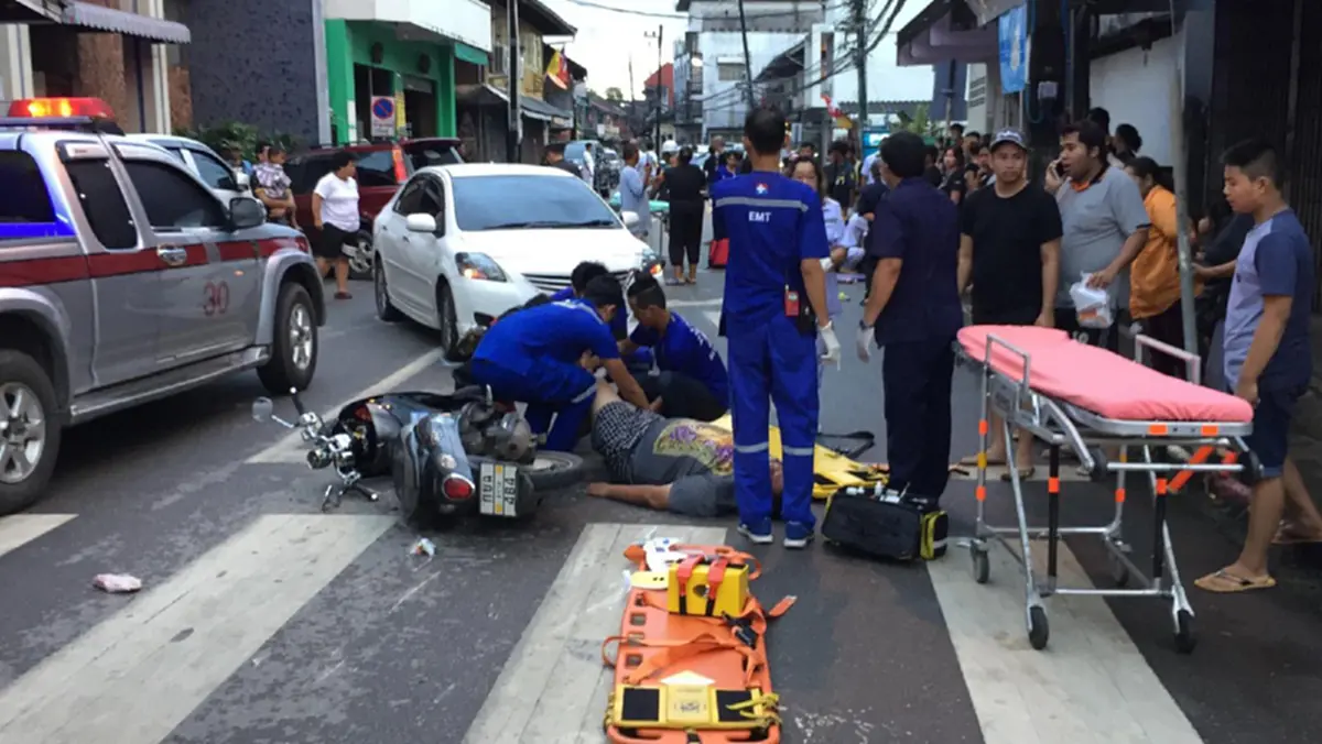 ไร้จิตสำนึกสิ้นดี..! เหยื่อเมาแล้วขับ ร้องให้คู่กรณีออกมารับผิดชอบ หลังเกิดเหตุกว่า 1 ปี ไม่เคยมาเหลียวแล อ้างหน้าตาเฉยบอกไม่มีเงิน!? (คลิป)