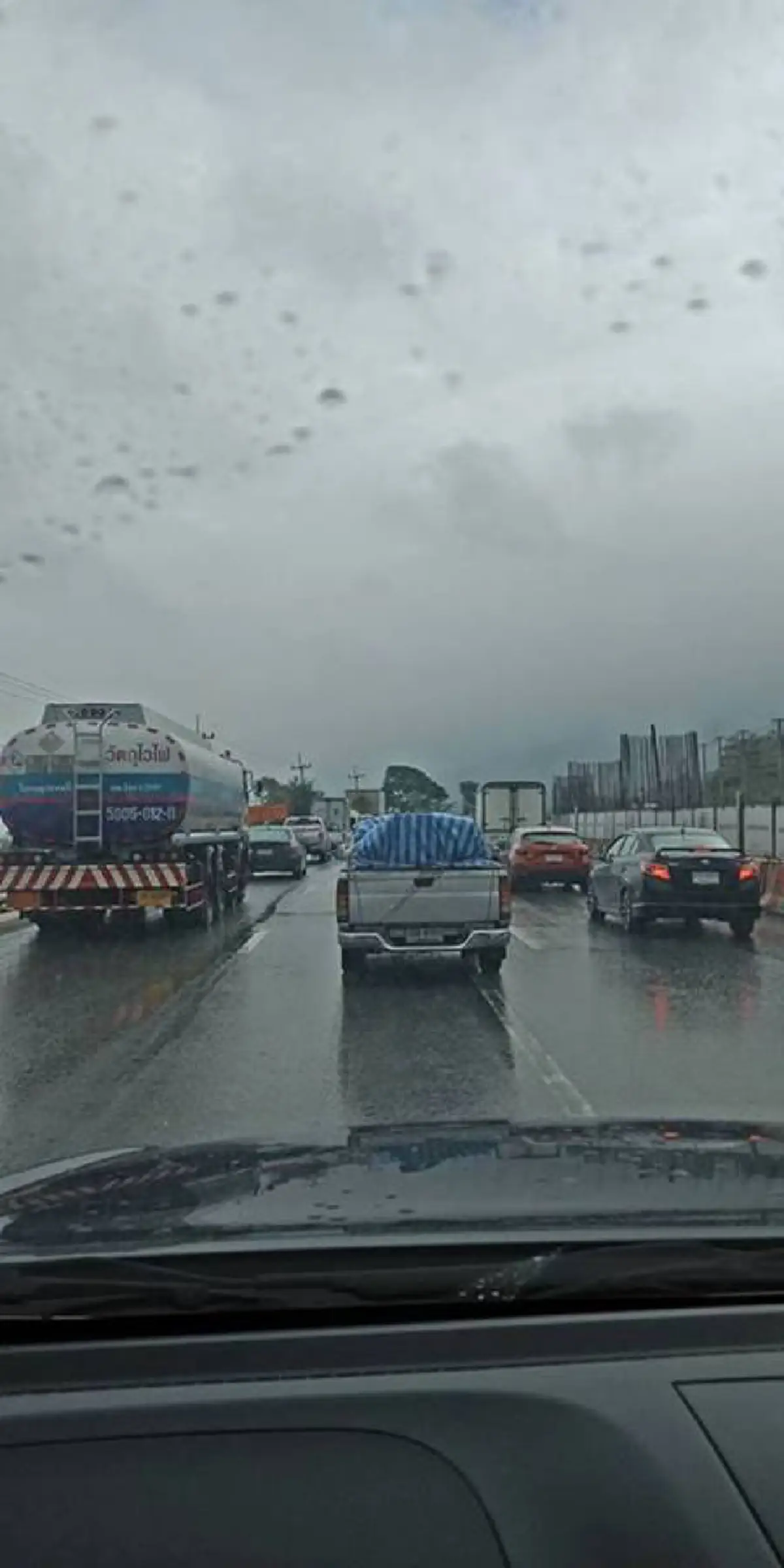 จราจรก่อนเข้าโคราช