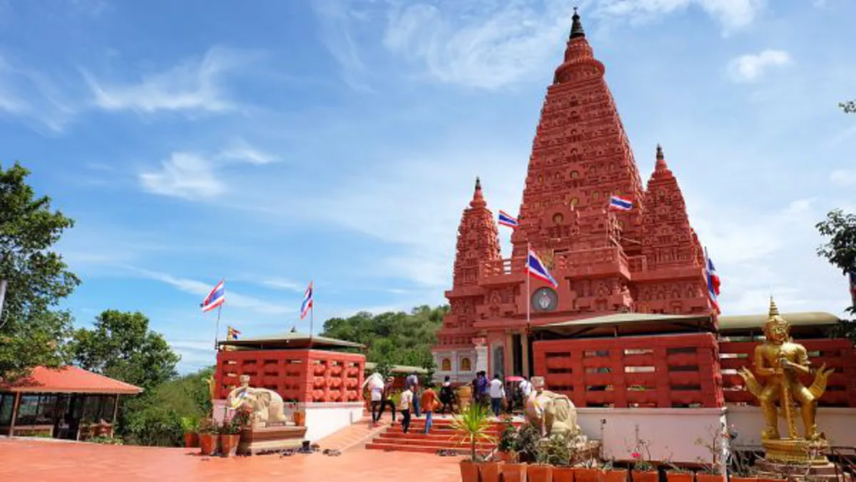 งดงามสมคำร่ำลือ!! เปิด 10 วัดดังบนเขาสูง สวยงามดั่งสวรรค์ ตระการตาสุดๆเมื่อได้เห็น บอกเลยว่าต้องไปสักครั้งในชีวิตนี้ ??