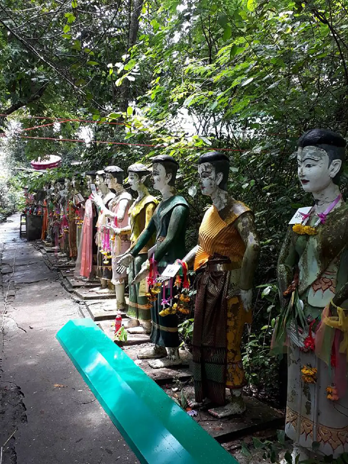 วัดแห่งนี้แหละ เป็นวัดเดียวที่ไม่มีใครกล้าเข้าไป แม้แต่พระที่เข้ามา ก็ไม่มีพระรูปไหนสามารถอยู่ได้ !!