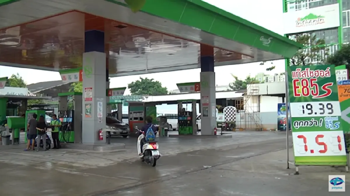 หลังนี้แหละ คือบ้านของนางเอกดัง "รถเมล์ คะนึงนิจ" น้อยคนที่จะเคยเห็น บอกเลยว่า เห็นด้านในตะลึงสุดๆ