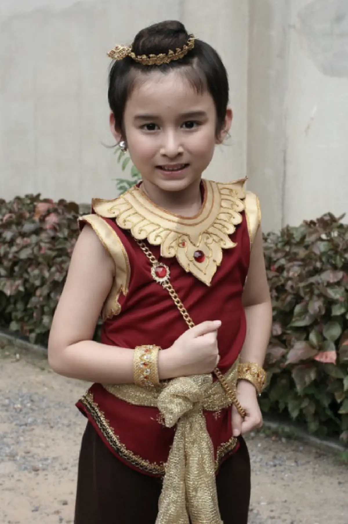 #ตะลึงตาค้าง!! เปิดภาพ “พระเอกสังข์ทองตอนเด็ก” ผ่านไปหลายปี ตอนนี้โตเป็นหนุ่มหล่อ เห็นแล้วถึงกับร้องว๊าว !! (ชมภาพ)