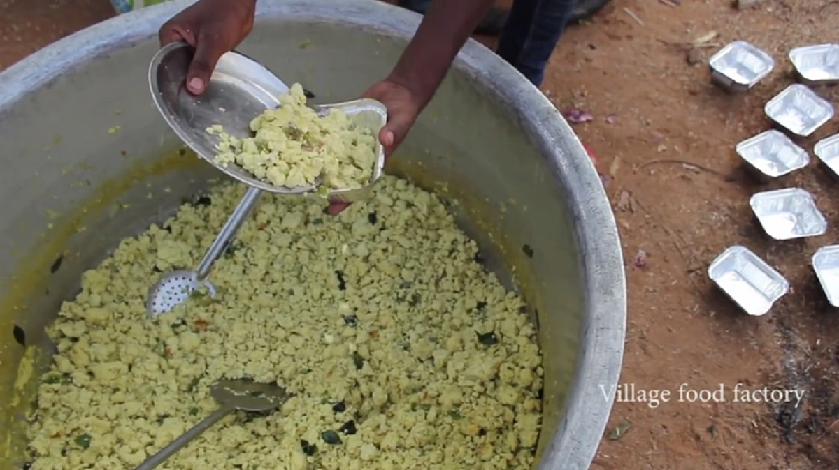 คนดู10ล้านน้ำลายแตก!! "ลุงอินเดีย" โชว์ทำเมนูเด็ด! "ตอกไข่1,000ฟอง"เหลืองอร่าม ยิ่งเห็นภาพตอนทำเสร็จ คือพีคมาก!! เอาไปเลยล้านไลค์!!