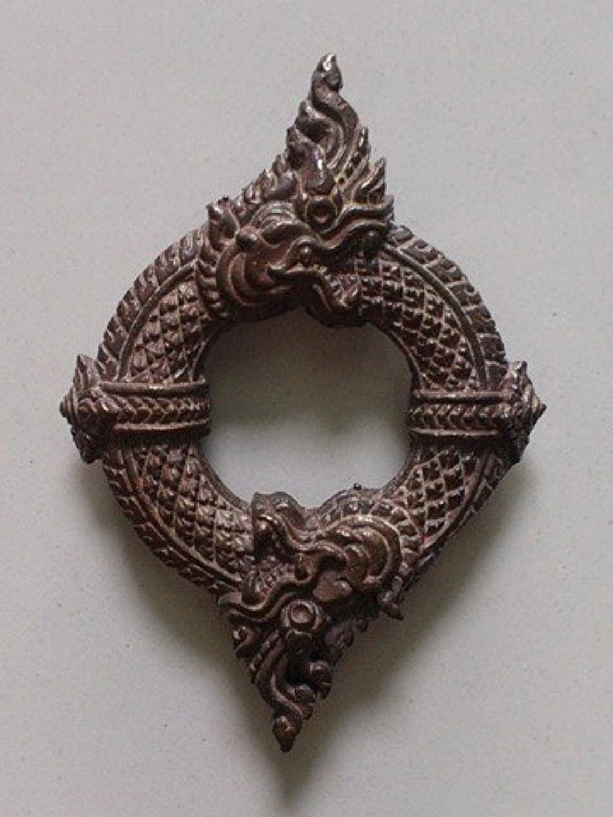 สุดยอดเครื่องราง!! เปิดตำนานอันลือลั่น "บ่วงนาคบาศ" พุทธคุณเข้มขลัง ชนะได้ทุกอย่าง แม้แต่พญาครุฑยังไม่อยากเข้าใกล้ !!