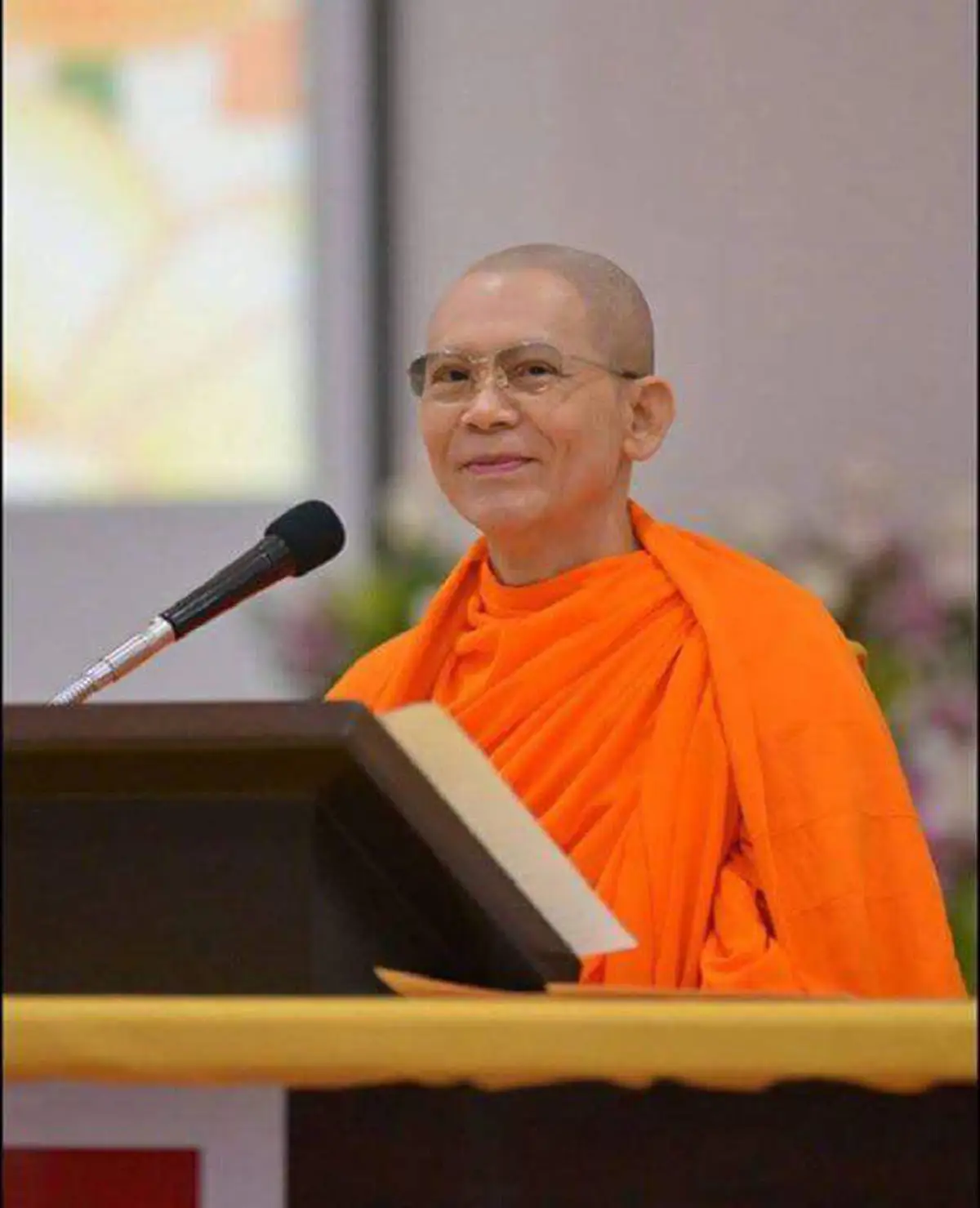 มีบุญเหลือเกิน สิ่งศักดิ์สิทธิ์ส่งมาเกิด ?!! รำลึก ๒๒ เม.ย. เปิดวาร์ป "ธัมมชโยแห่งพระธรรมกาย" กับนิมิตอัศจรรย์ของโยมแม่ตอนตั้งท้อง !!