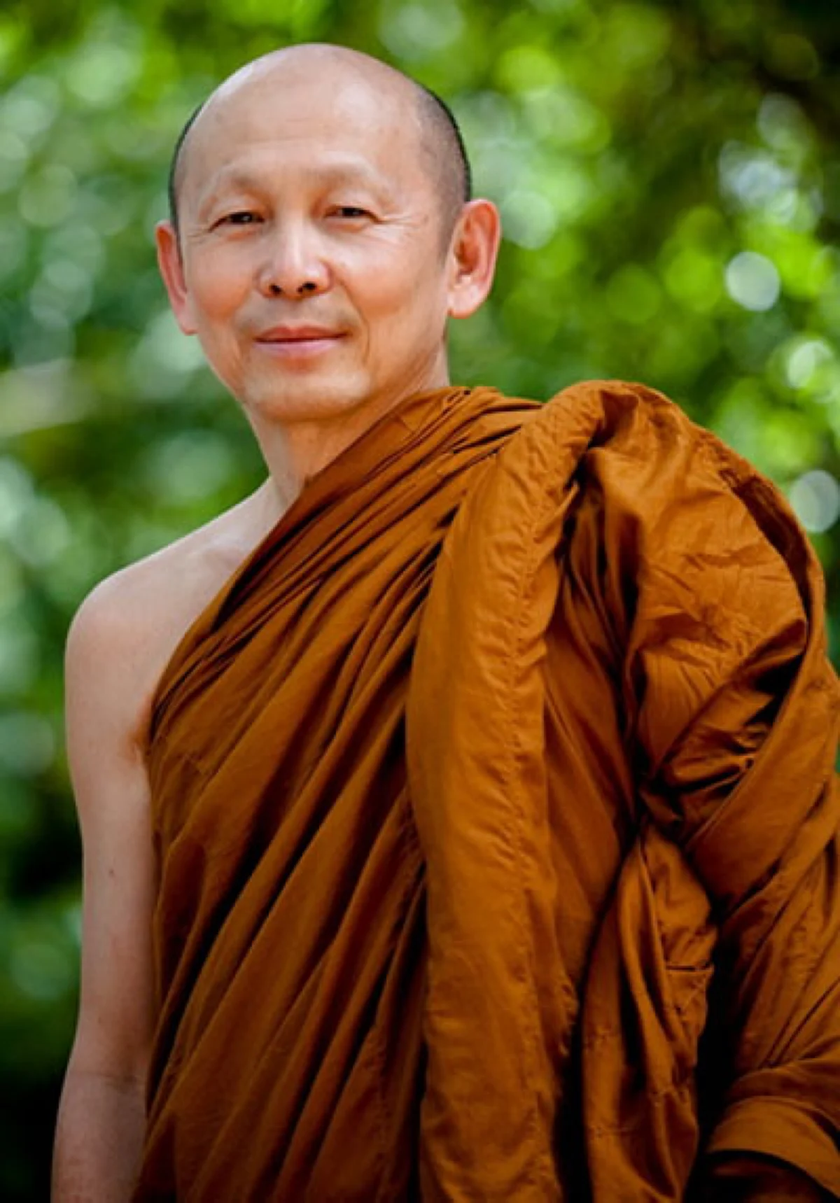 พระสมัยนี้ทำเสื่อมศรัทธา!! ไม่อยากทำบุญตักบาตร ใครที่เกิดอาการแบบนี้ "พระไพศาล วิสาโล" ไขข้อข้องใจ..คลายอคติจากข่าวพระฉาว คาวผ้าเหลือง !!