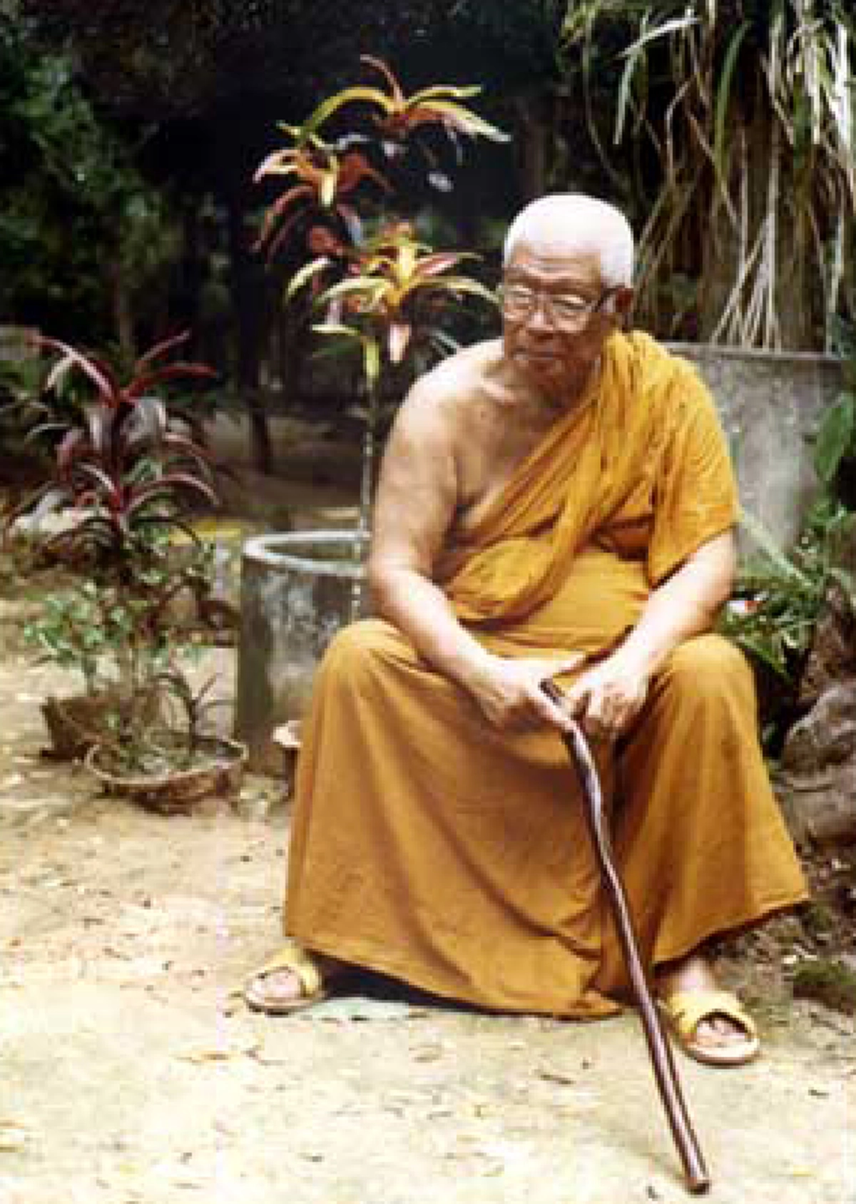 น้อมรำลึกคล้ายวันละสังขาร "พุทธทาสภิกขุ" ๘ กรกฎาคม ๒๕๖๑ ด้วยคำสอนเรื่อง "บุญมี ๒ ชนิด"คำสอนที่เป็นสัจธรรม.. #คำสอนพุทธทาส