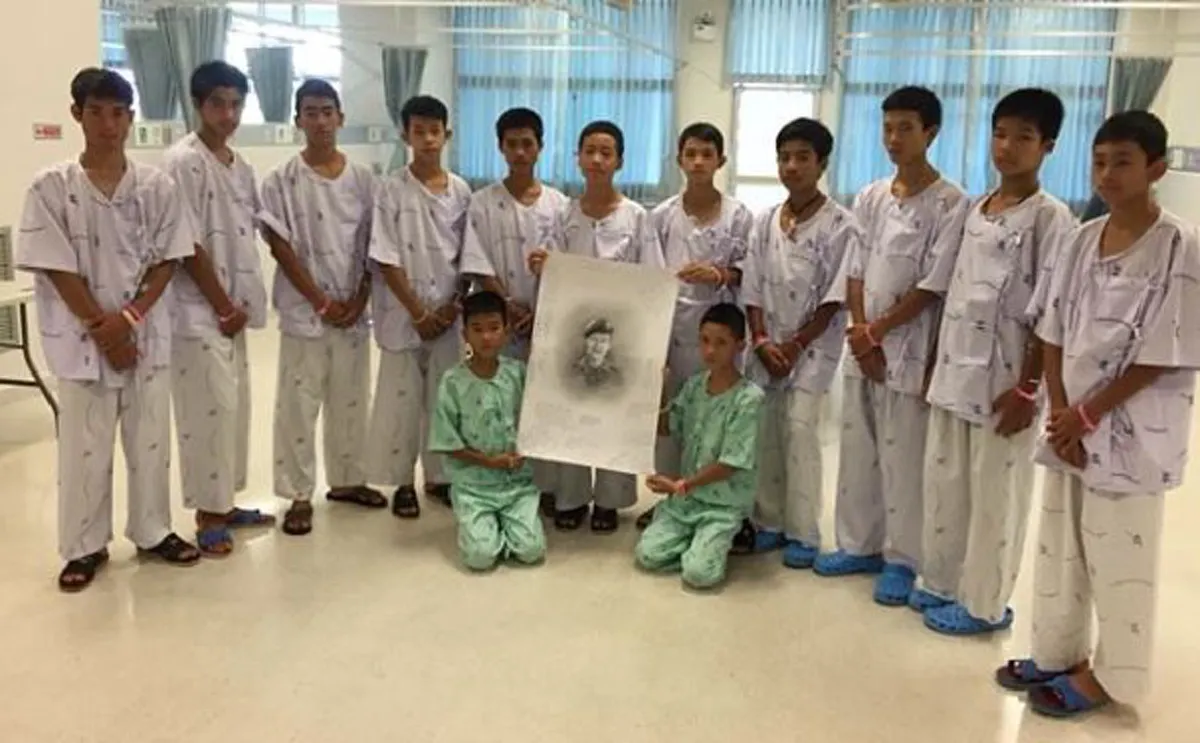 ฮีโร่ถึงฮีโร่หัวใจ!! "ตูน บอดี้สแลม" โพสต์ภาพคู่  "น.ต.แซม" พร้อมข้อความจากหัวใจ คำสั้นๆ รักพี่แซมครับ!!