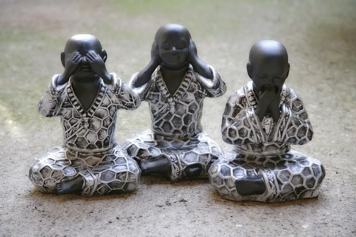 ห้ามความอยาก เพียงเพื่อบำบัดความใคร่ !! โบราณเขาถือ วันโกน วันพระ ห้ามมีเพศสัมพันธ์เป็นเด็ดขาด หากไม่ต้องการให้ลูกในท้องเป็นเปรตมาเกิด