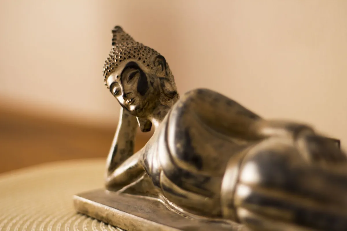 ห้ามความอยาก เพียงเพื่อบำบัดความใคร่ !! โบราณเขาถือ วันโกน วันพระ ห้ามมีเพศสัมพันธ์เป็นเด็ดขาด หากไม่ต้องการให้ลูกในท้องเป็นเปรตมาเกิด