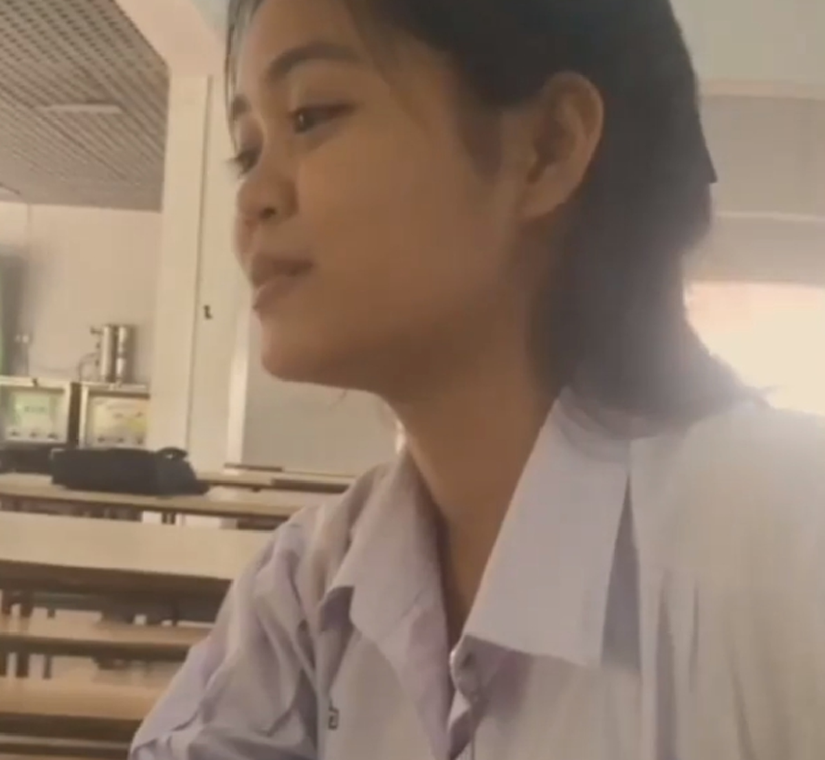ส่อง 5 อันดับ "นักร้องลูกทุ่ง" ที่หน้าเปลี่ยนไปจนแทบจำหน้าเดิมไม่ได้ !!!