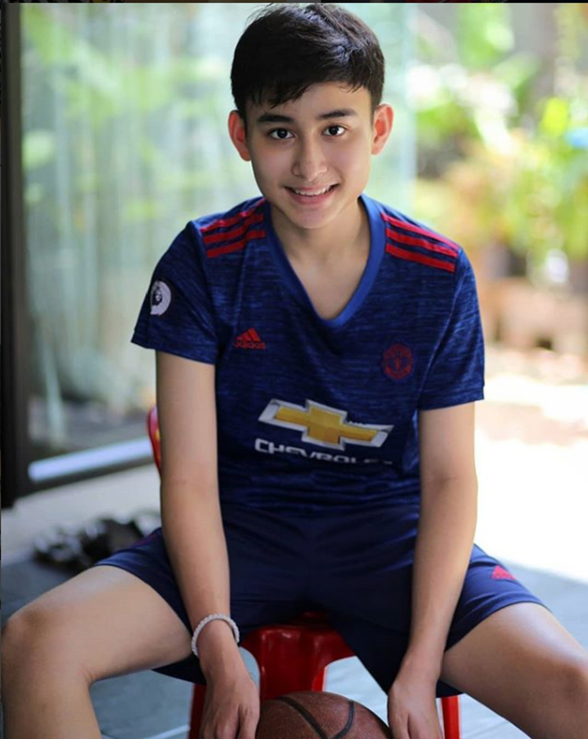 จีโน่ ชญานิน