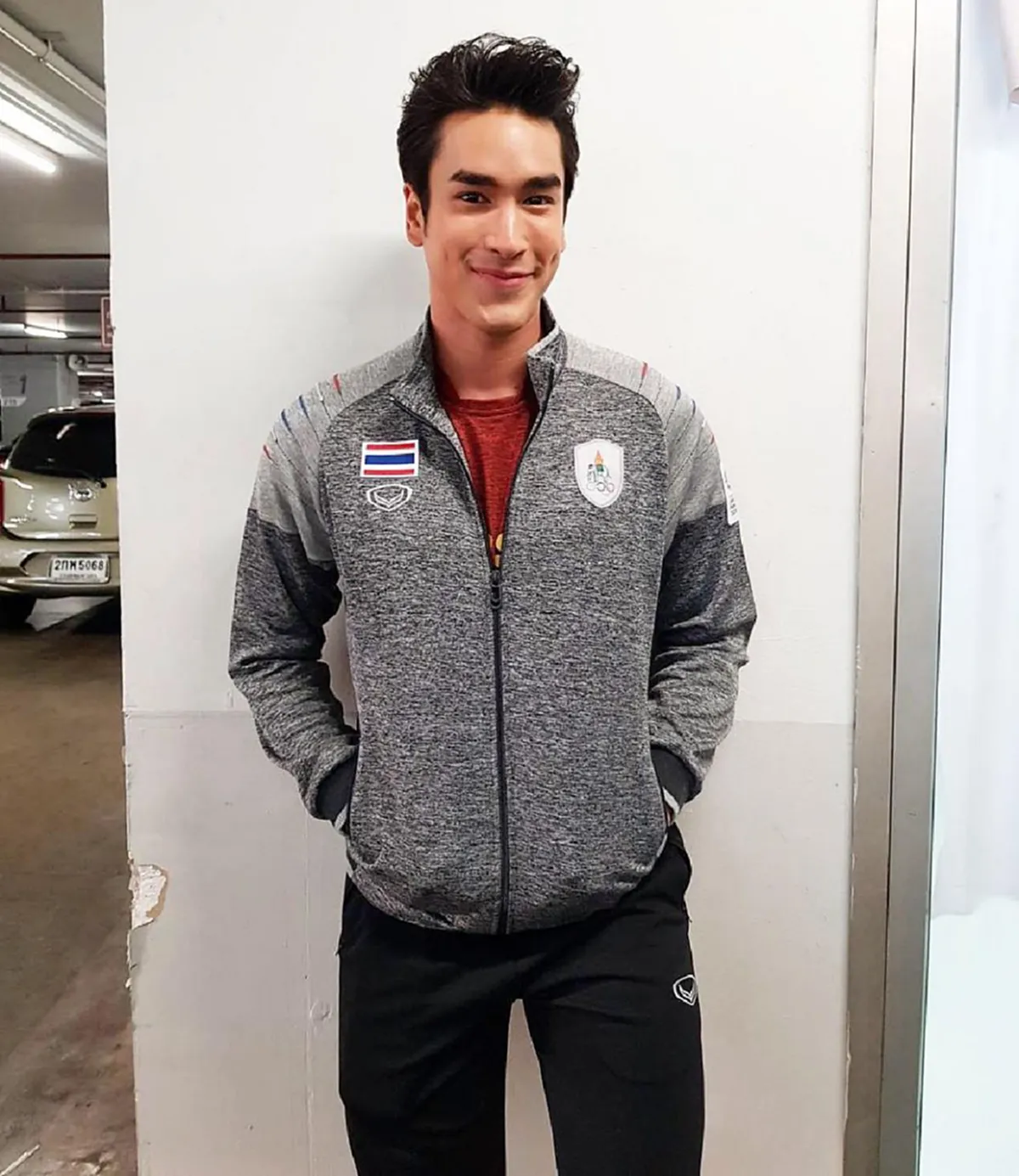 ส่องโมเมนต์อบอุ่น "ณเดชน์" นอนคุยกับ "พ่อ" นี่แหละสุดยอดลูกกตัญญู !! (คลิป)