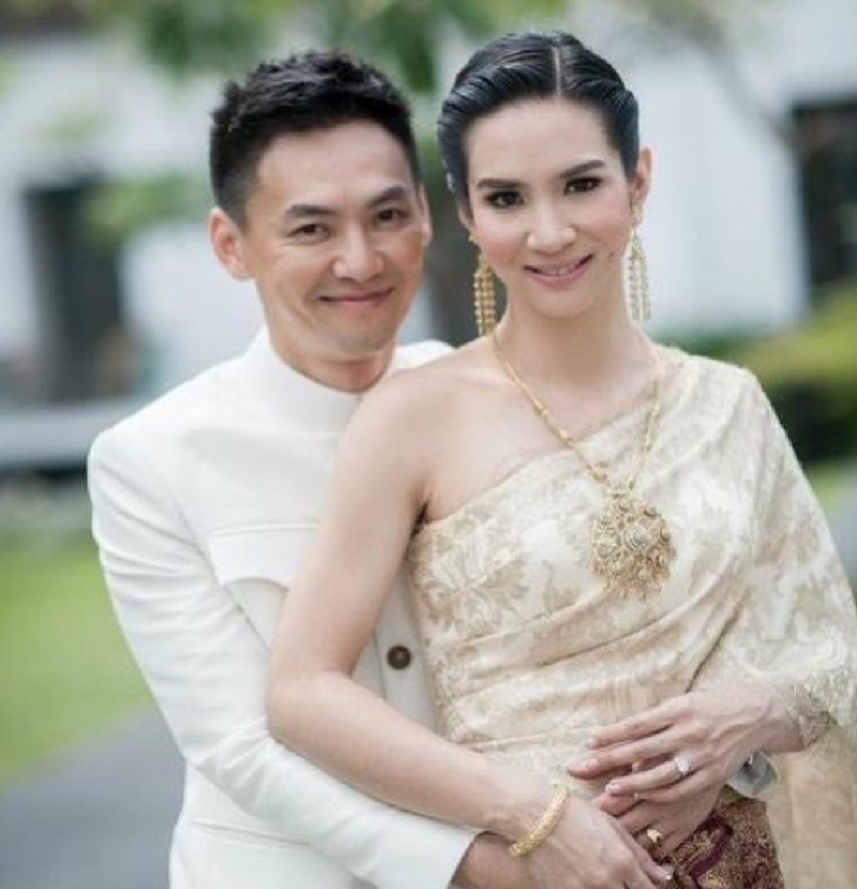 ตุ่ม ชลิต เฟื่องอารมย์