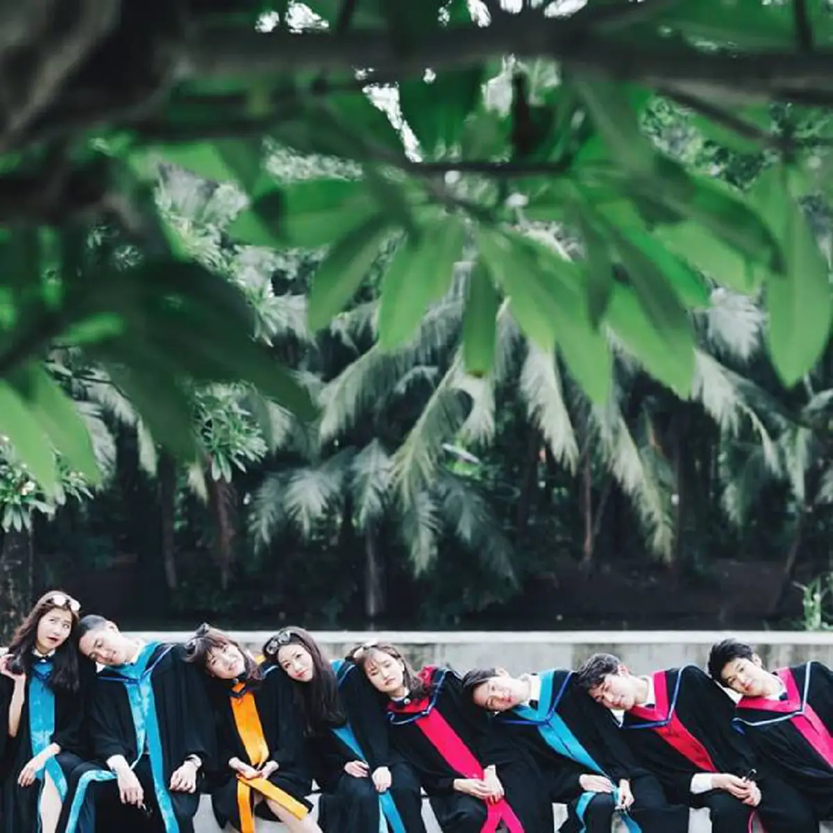 หล่อ น้ำใจงาม! "น้องนาย ณภัทร" รับปริญญา ขอรับบริจาคเงินเป็นทุนการศึกษาเด็กแทนดอกไม้ FCร่วมอนุโมทนาบุญเพียบ