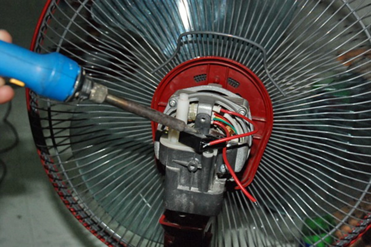 พัดลมไม่ส่าย ไม่หมุน แก้ได้แค่ 30 บาท ไม่ต้องง้อช่างอีกต่อไป