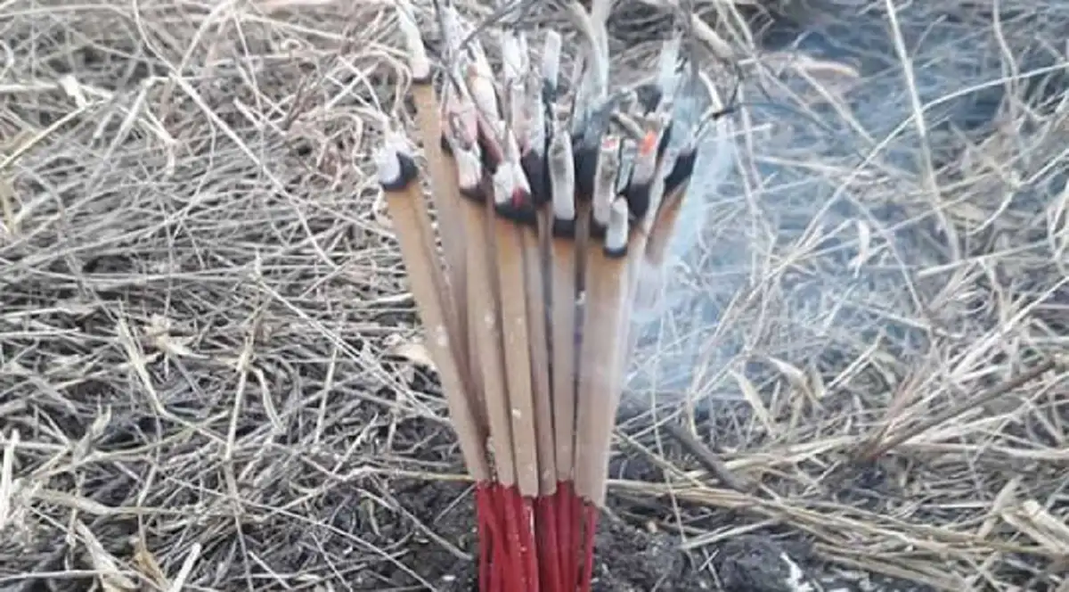 กลิ่นธูป