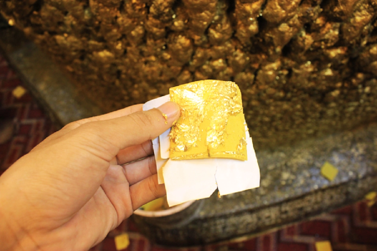 โบราณว่าไว้ ๙ ตำแหน่ง "ปิดทองพระ" บุญเยอะ "อานิสงค์แรง"