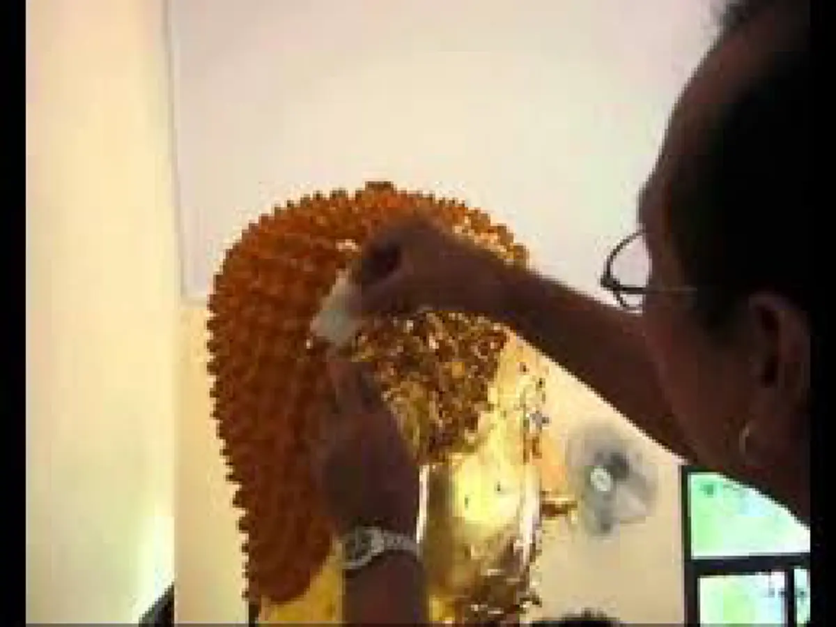 โบราณว่าไว้ ๙ ตำแหน่ง "ปิดทองพระ" บุญเยอะ "อานิสงค์แรง"