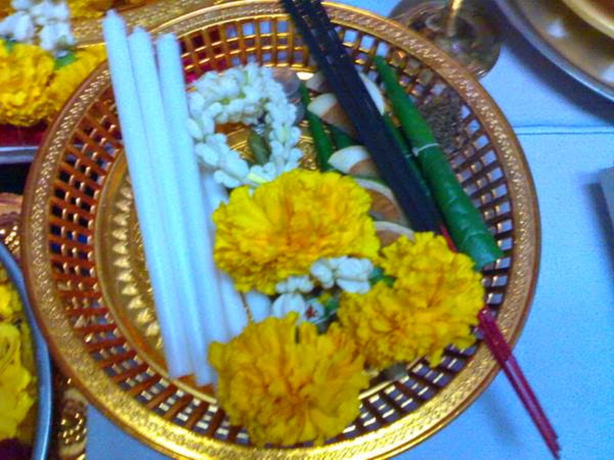 วิธีโบราณ บูชาให้วัตถุมงคล "ของขลัง" ในบ้านใหม่มี "อิทธิฤทธิ์" เต็มที่