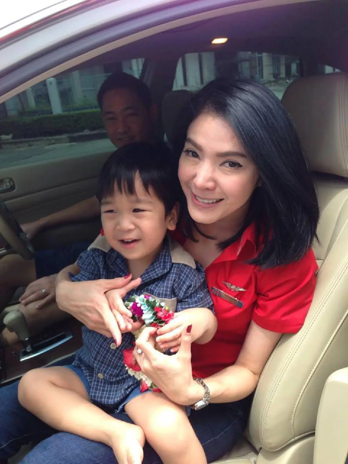 นิ้ง กุลสตรี