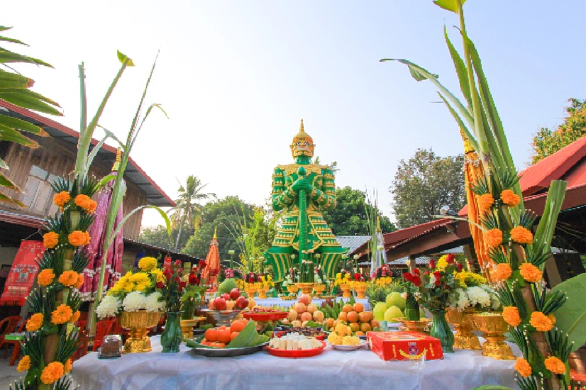 บวงสรวงท้าวเวสสุวรรณ