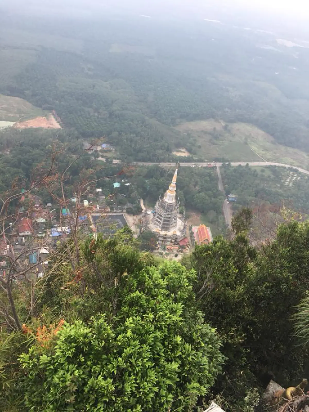 ภาพมุมสูงวัดถ้ำเสือวิปัสสนา