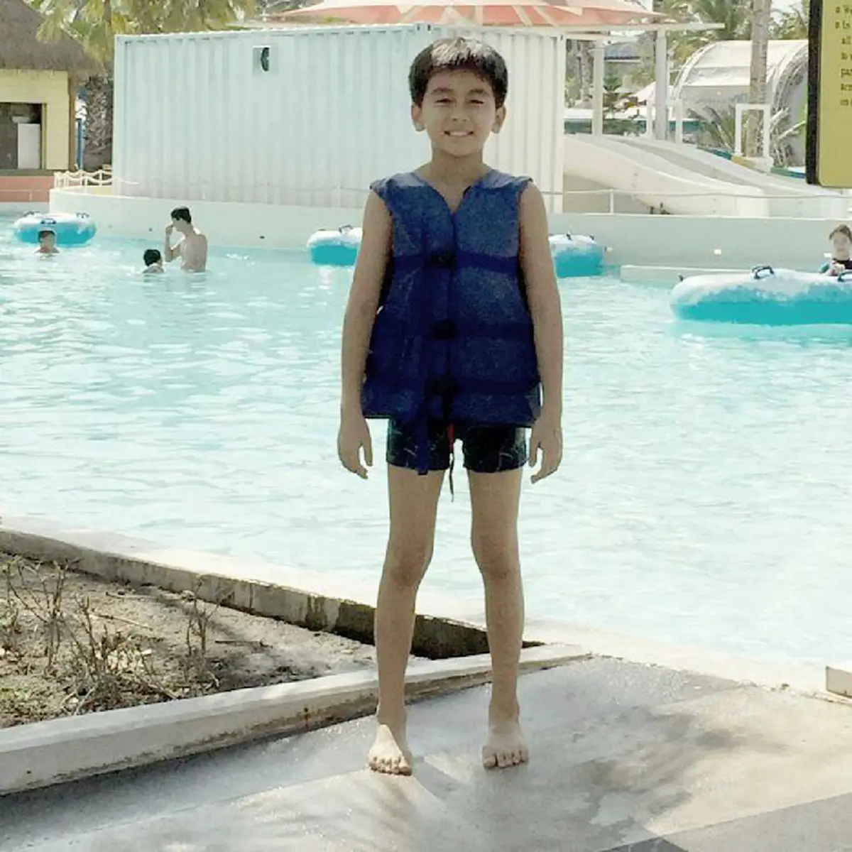 น้องออโต้ตอนเด็ก