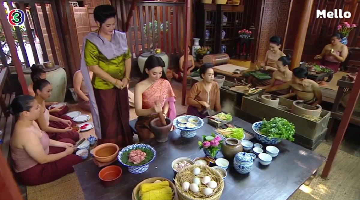 แม่การะเกด ทำหมูโสร่ง