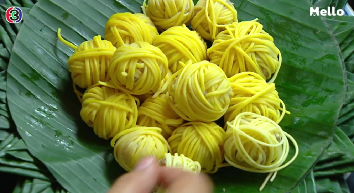 หมูโสร่งที่พันแล้ว