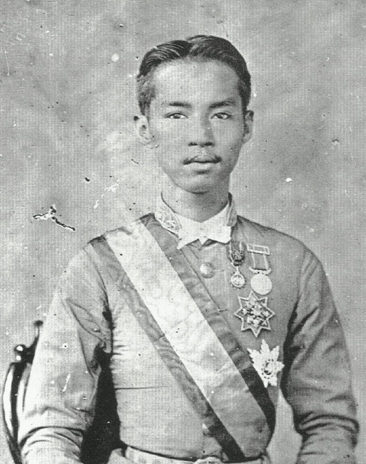 ครั้งเมื่อสื่อต่างชาติ หมิ่นพระเกียรติ รัชกาลที่ 5 ว่า ฝ่าพระบาทนักเคี้ยวหมาก