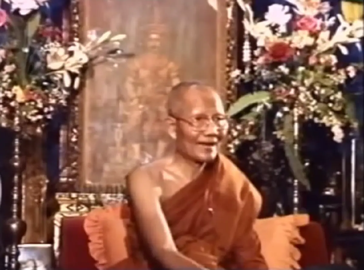 หลวงพ่อจรัญ สอนเรื่องการสวดมนต์ ต้องเข้าให้ถึง มันถึงจะดี