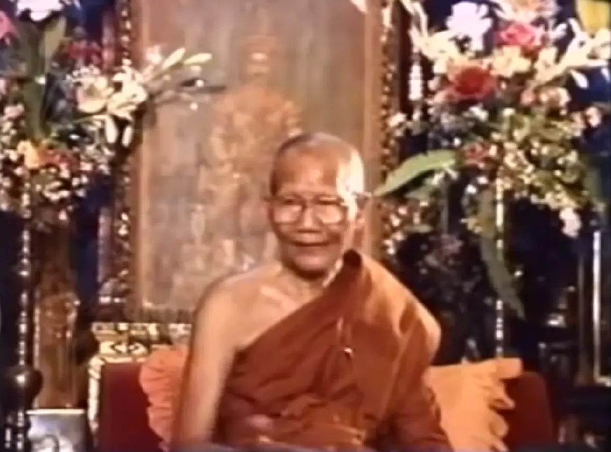 หลวงพ่อจรัญ สอนเรื่องการสวดมนต์ ต้องเข้าให้ถึง มันถึงจะดี