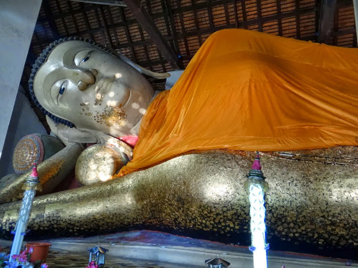 สถานที่ ไหว้พระนอน ศักดิ์สิทธิ์