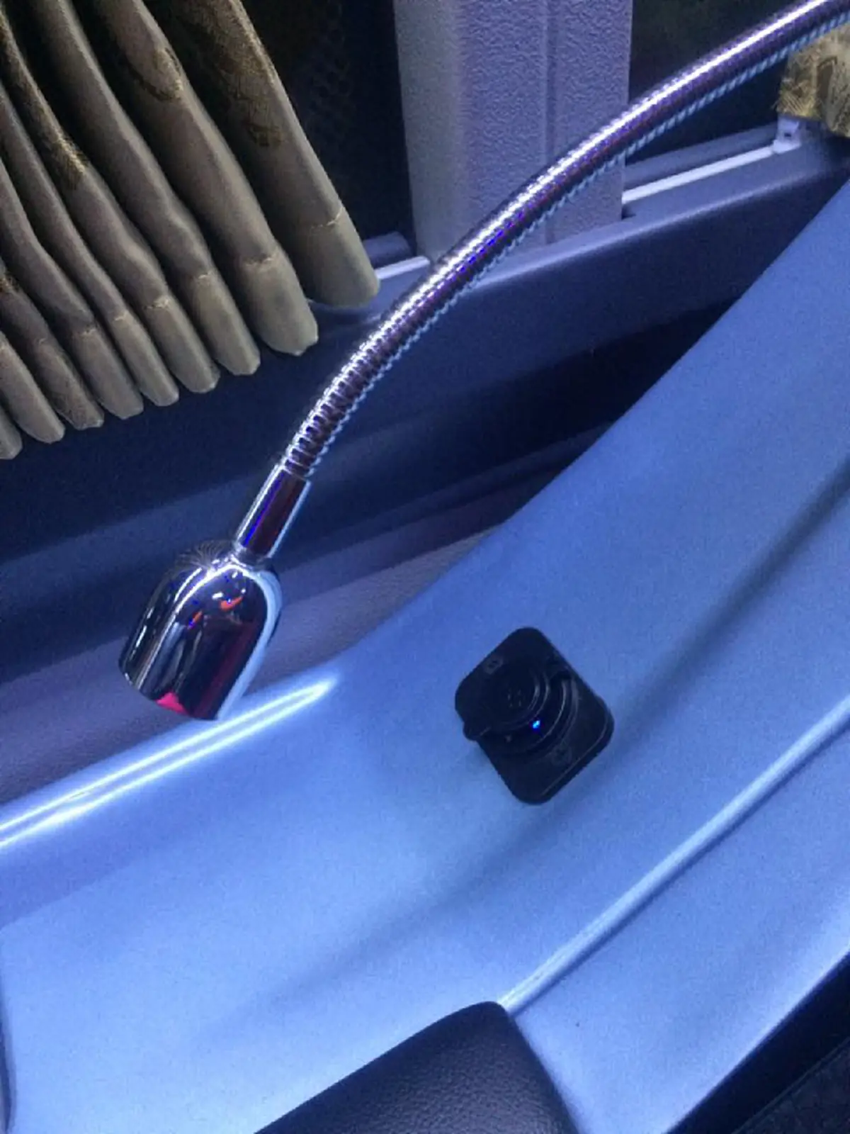 อยากให้รถบัสทุกคันเป็นแบบนี้ !!! ชาวเน็ตอึ้ง  "เวียงพิงค์บัส"  หรูหราอย่างกับนั่งเครื่องบิน เนรมิตรจัดเต็มระดับ VIP แต่ราคาถูกมาก !! (ชมภาพ)