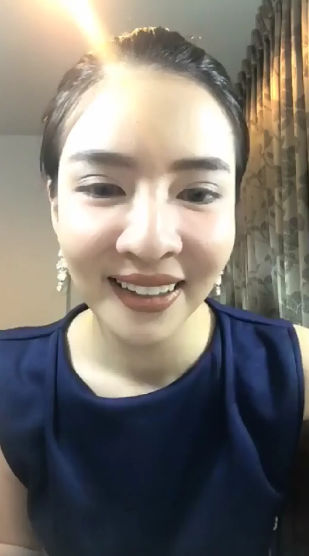 นางฟ้าคนเก่ง!! ย้อนฟัง "น้องอิน" เคยเล่าถึงชีวิตตัวเอง จากเด็กที่พ่อแม่แยกทาง โดนดูถูกยากจน แต่สู้สุดๆจนมีบ้าน มีรถ ทำงานหนักเพื่อดูแลแม่!?