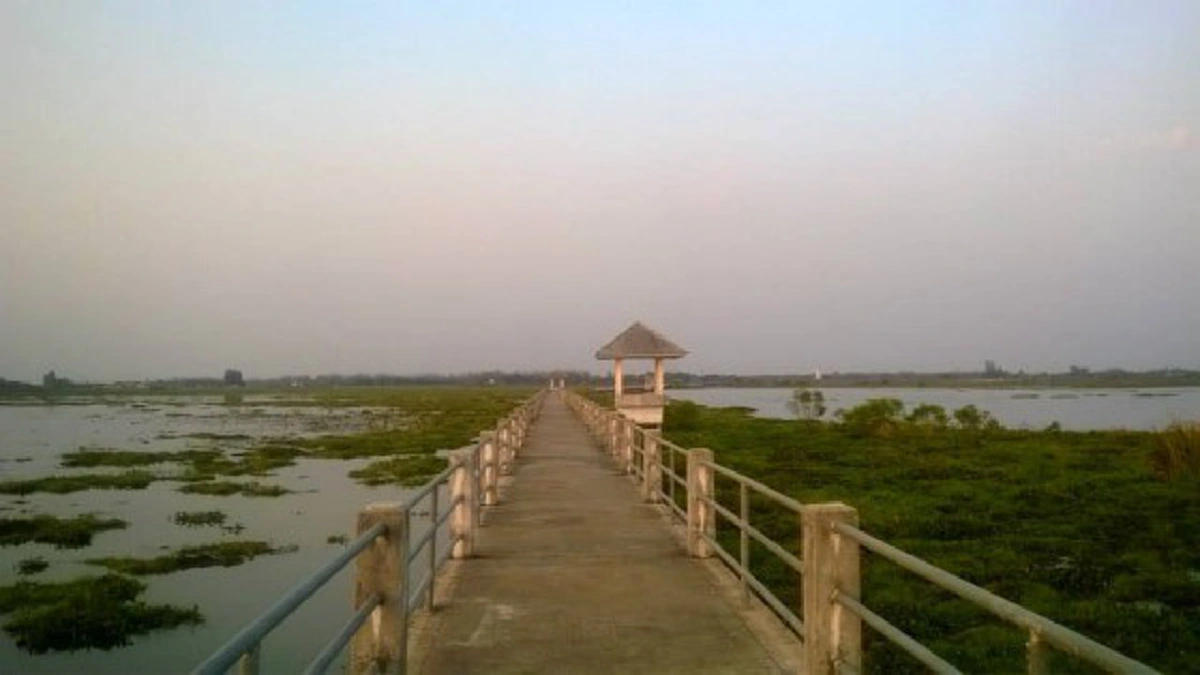 เมืองหนองหาร ที่ถูกพญานาคถล่ม จนจมลงใต้บาดาล