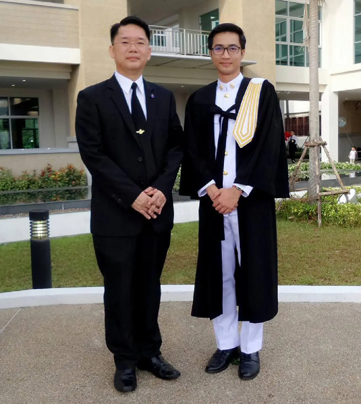 ยามสู้ชีวิต สู่นิติกรศาลฎีกา พลิกชะตาด้วยความพยายาม