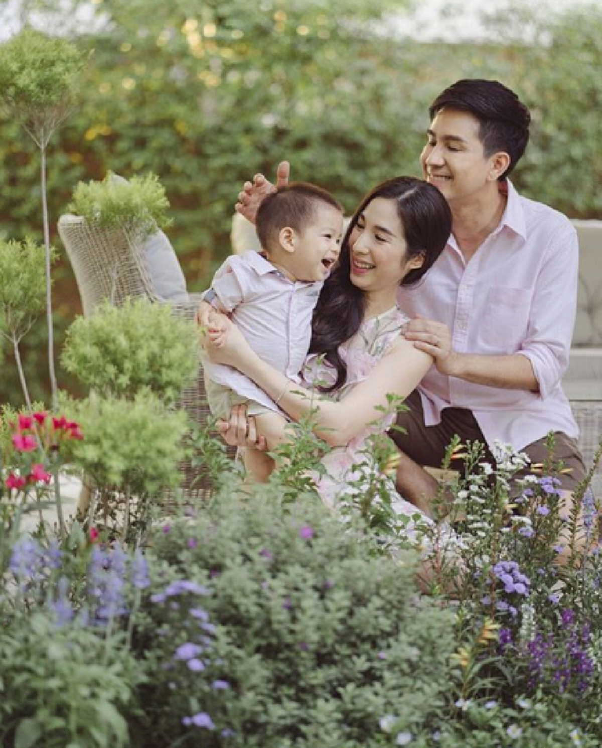 ชาวเน็ตแห่ชื่นชม เอ้ก บุษกร พาลูกชาย น้องดิน เรียนรู้ธรรมชาติ