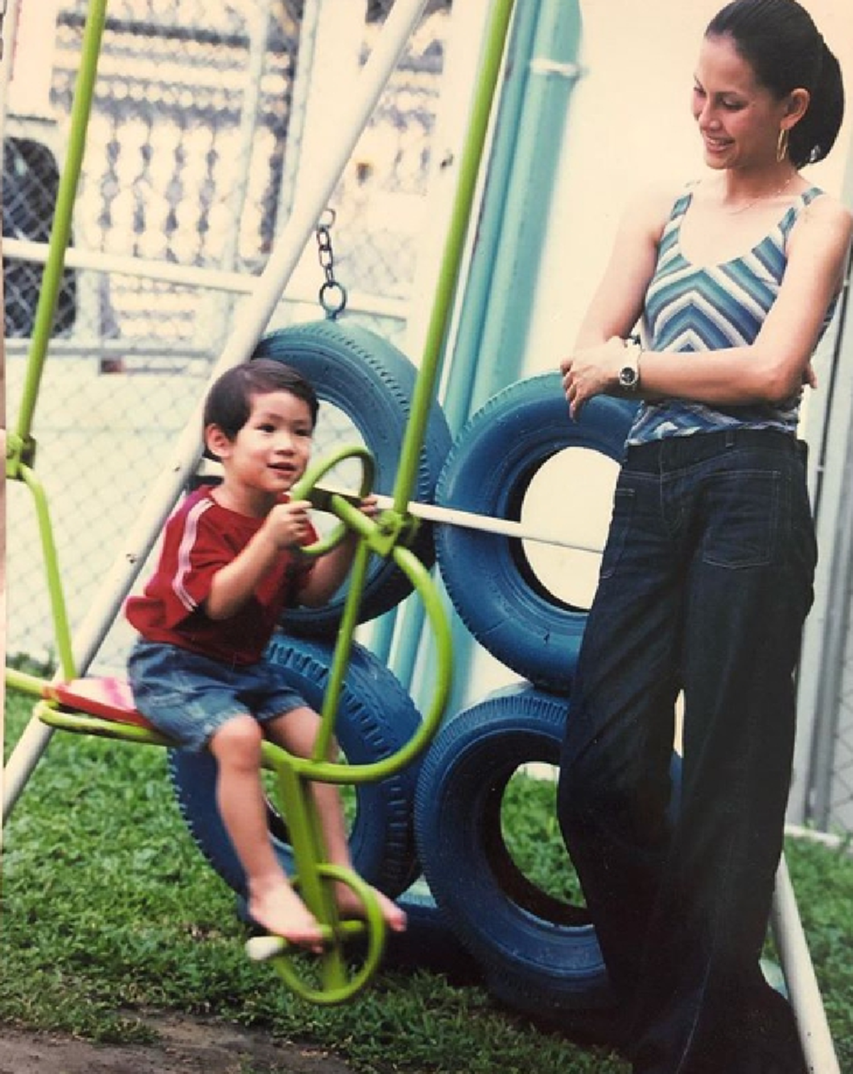 เปิดภาพ น้องกาย ลูกชาย เง็ก กัลยา ที่ถูกสามีเก่าพรากออกจากอกนานนับ 10 ปี