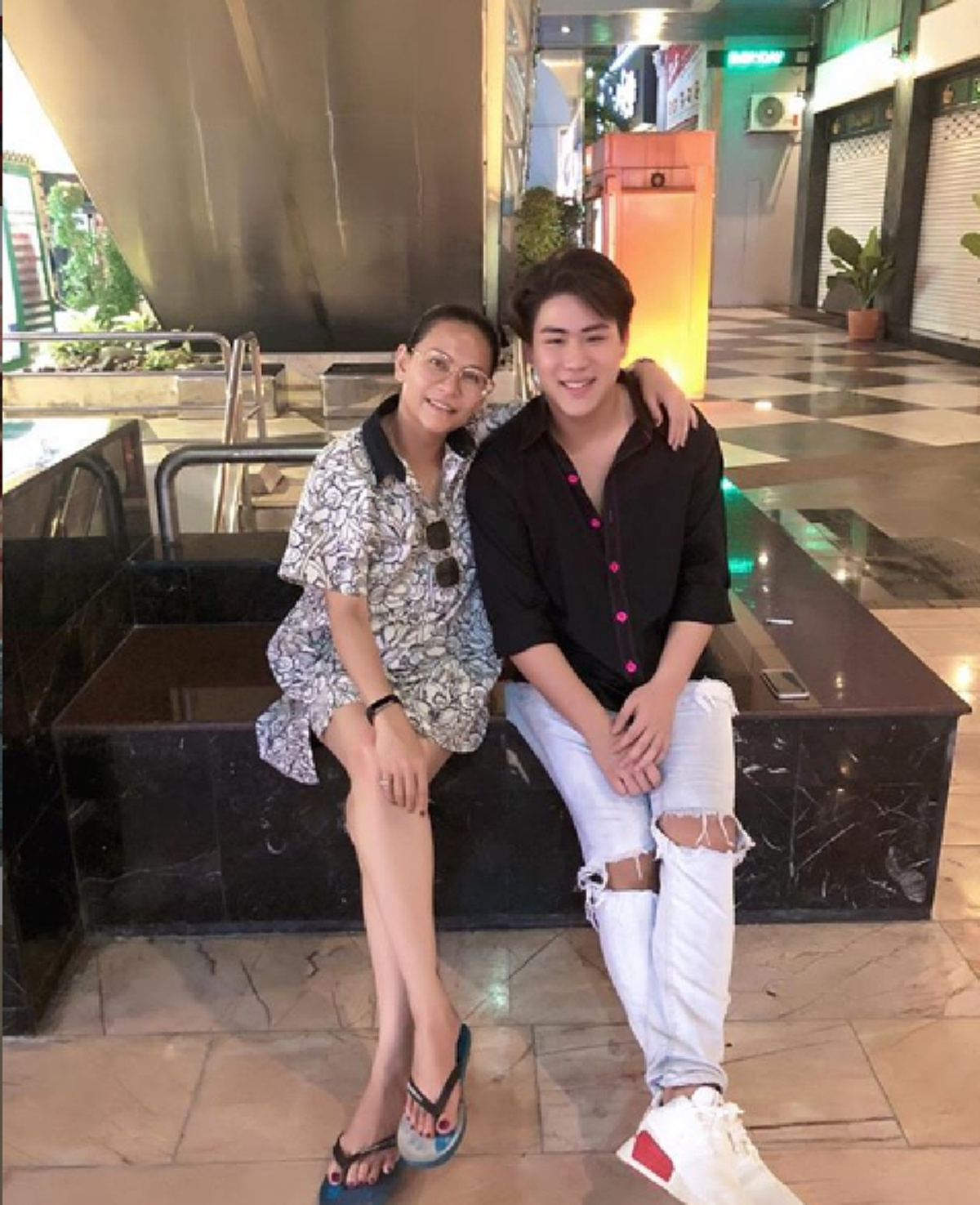 เปิดภาพ น้องกาย ลูกชาย เง็ก กัลยา ที่ถูกสามีเก่าพรากออกจากอกนานนับ 10 ปี