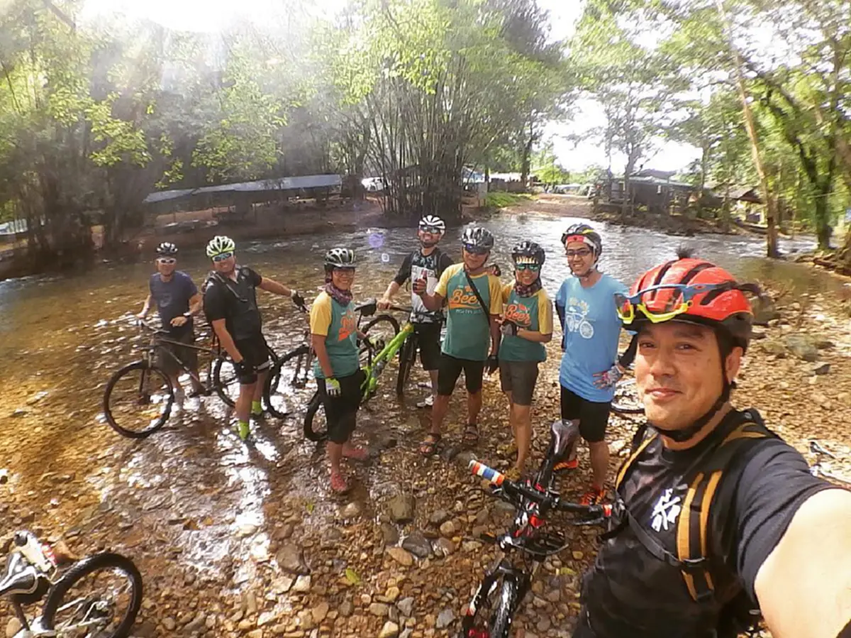 ยังจำได้ไหม!!! "ต่อ นันทวัฒน์" หลังหายไปจากวงการบันเทิง ล่าสุด "เปิดร้านจักรยาน" เพื่อนดาราแห่อุดหนุน! (ชมคลิป)